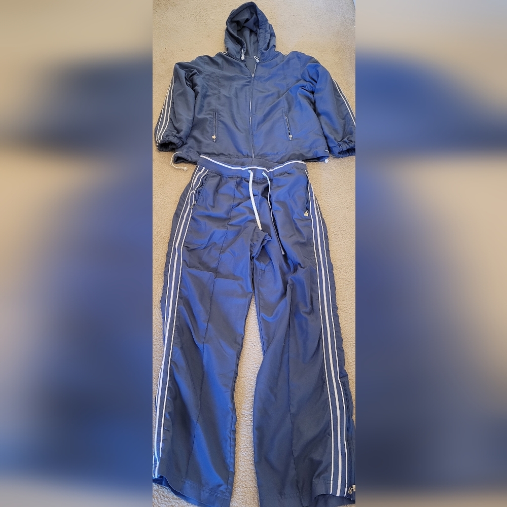 Everlast reversible jogging Suit